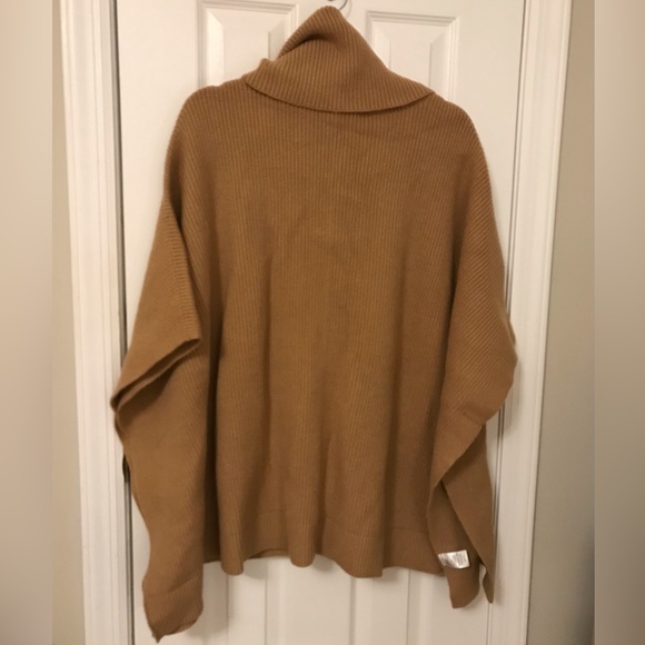 Camel ribbed Ann Taylor sweater turtleneck poncho - Picture 3 of 12